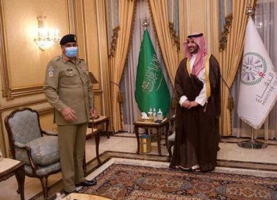 دیدار فرمانده ارتش پاکستان با معاون وزیر دفاع عربستان