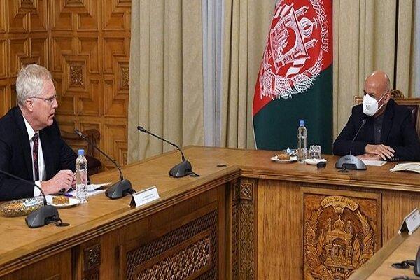 سرپرست پنتاگون با اشرف غنی دیدار کرد سرپرست پنتاگون با اشرف غنی ملاقات کرد