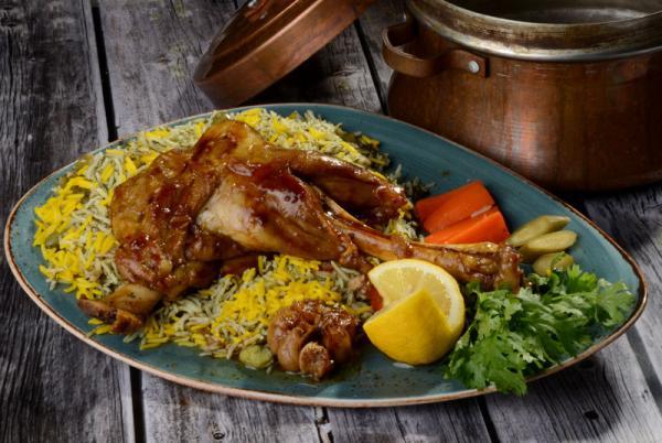 2 طرز تهیه باقالی پلو با ماهیچه و گوشت به روش رستورانی